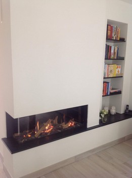Een inbouwgashaard, de Kal-fire Fairo 105, prachtig ingebouwd